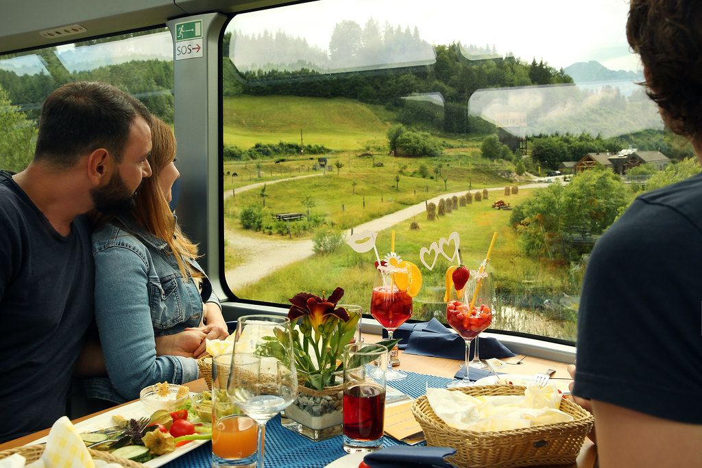 Mariazellerbahn bei Eingang Ötscher-Tormäuer