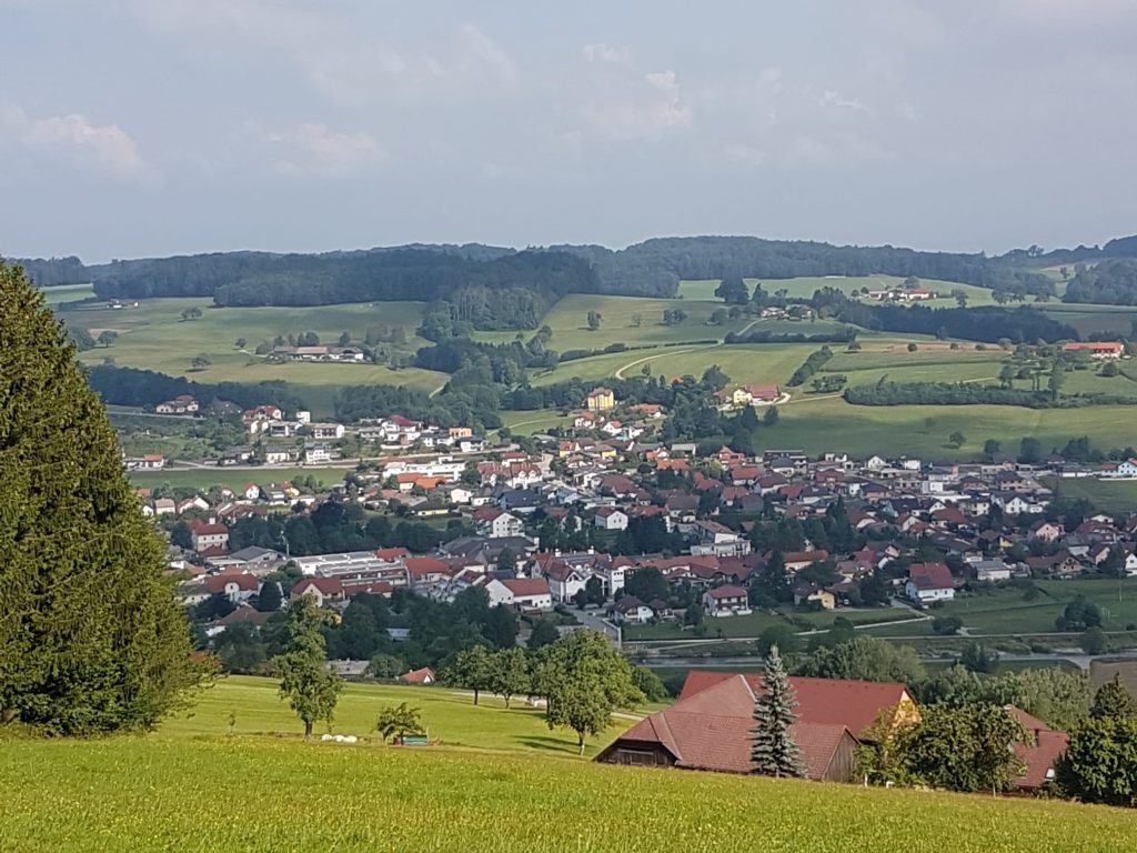 Blick auf Hofstetten in NÖ