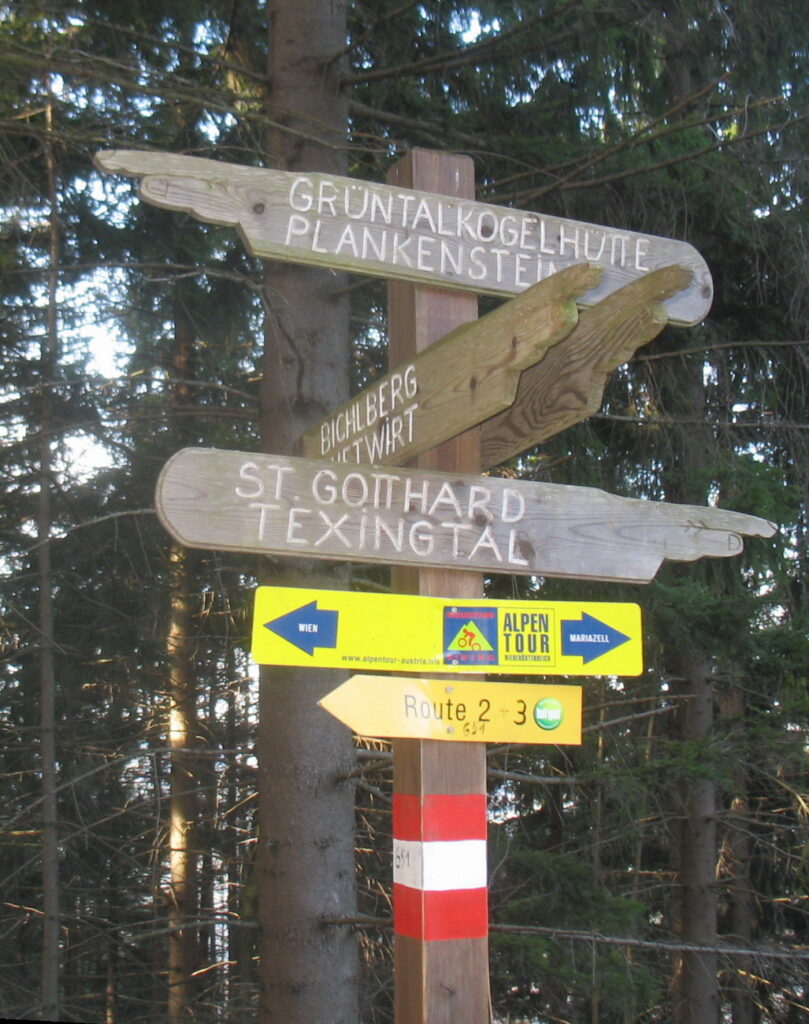 Wegweiser Pielachtaler Rundwanderweg