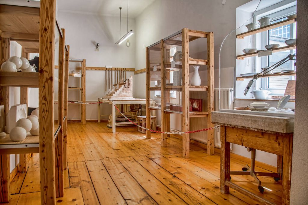 Geschirr-Museum Wilhelmsburg innen