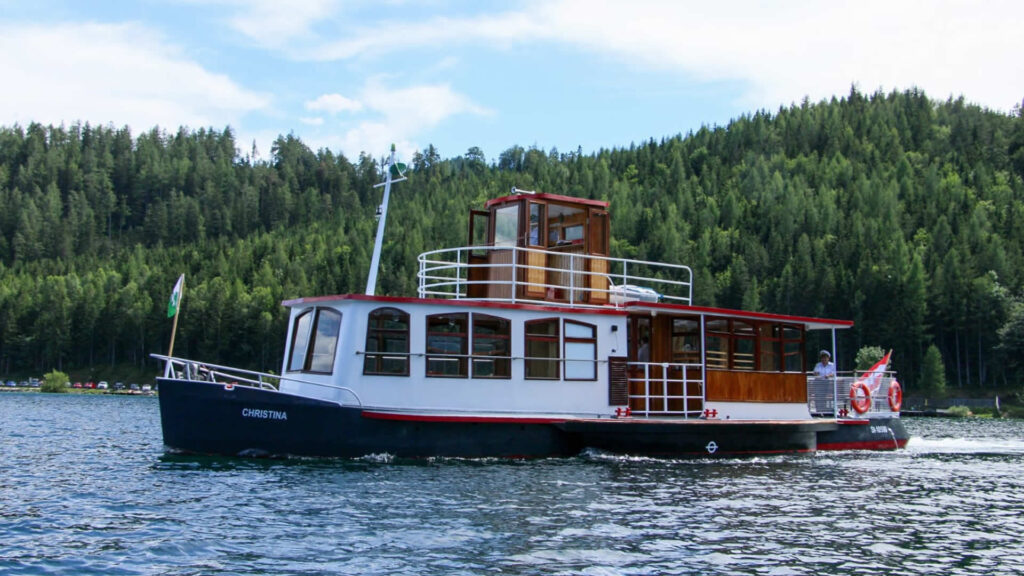 Ausflugsschiff am Erlaufsee, Fam. Fleissner